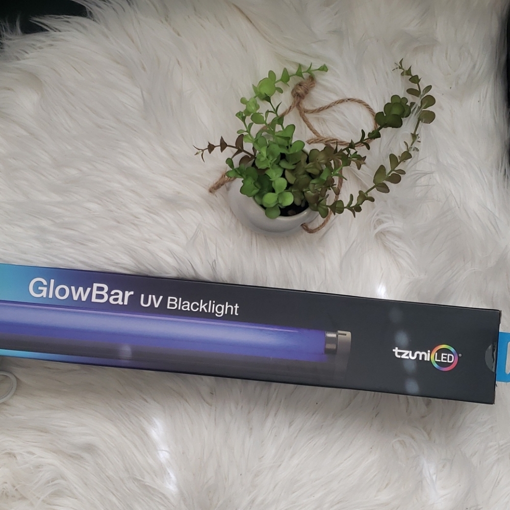 Tzumi LED GlowBar UV Blacklight for Rooms Party